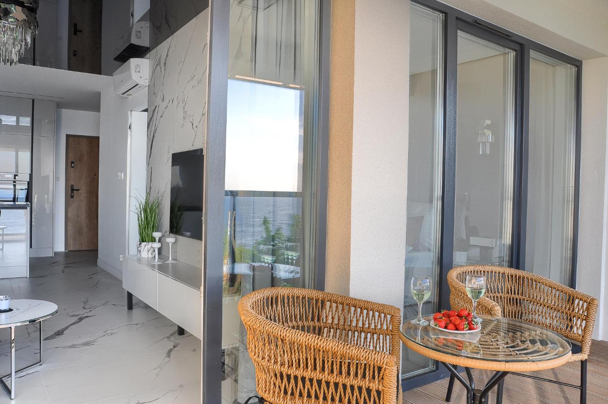 Apartament Z Widokiem Na Morze- Ustronie Apartments Nadmorski Luksus Apartamenty Устроне Морске Екстериор снимка