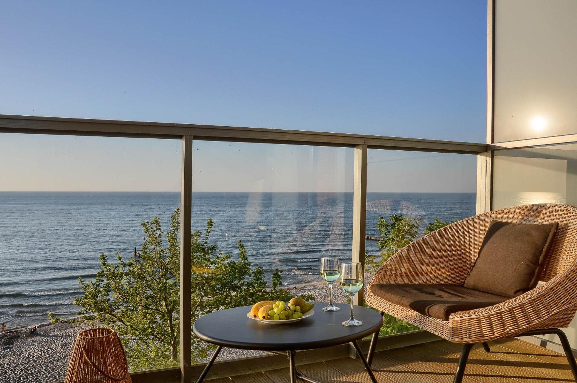 Apartament Z Widokiem Na Morze- Ustronie Apartments Nadmorski Luksus Apartamenty Устроне Морске Екстериор снимка